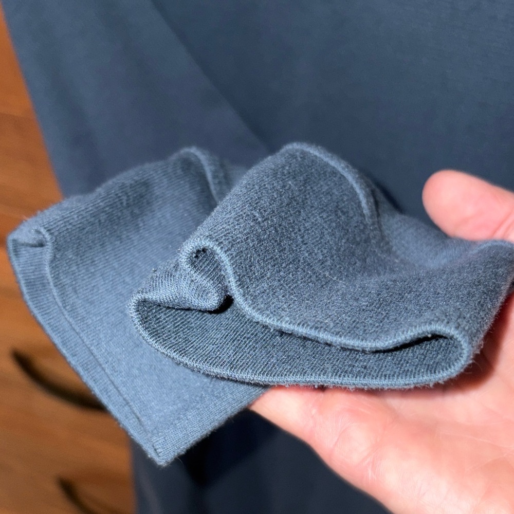 The North Face women’s Blue Hoodie - Picture 5 of 5
